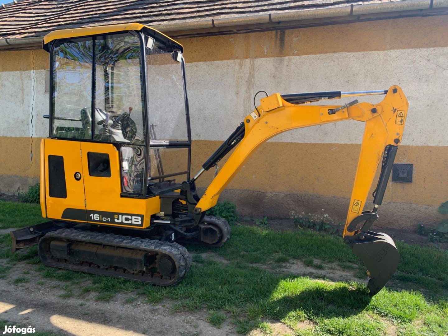 JCB 16c1 minikotró, kiváló műszaki és esztétikai állapotban eladó