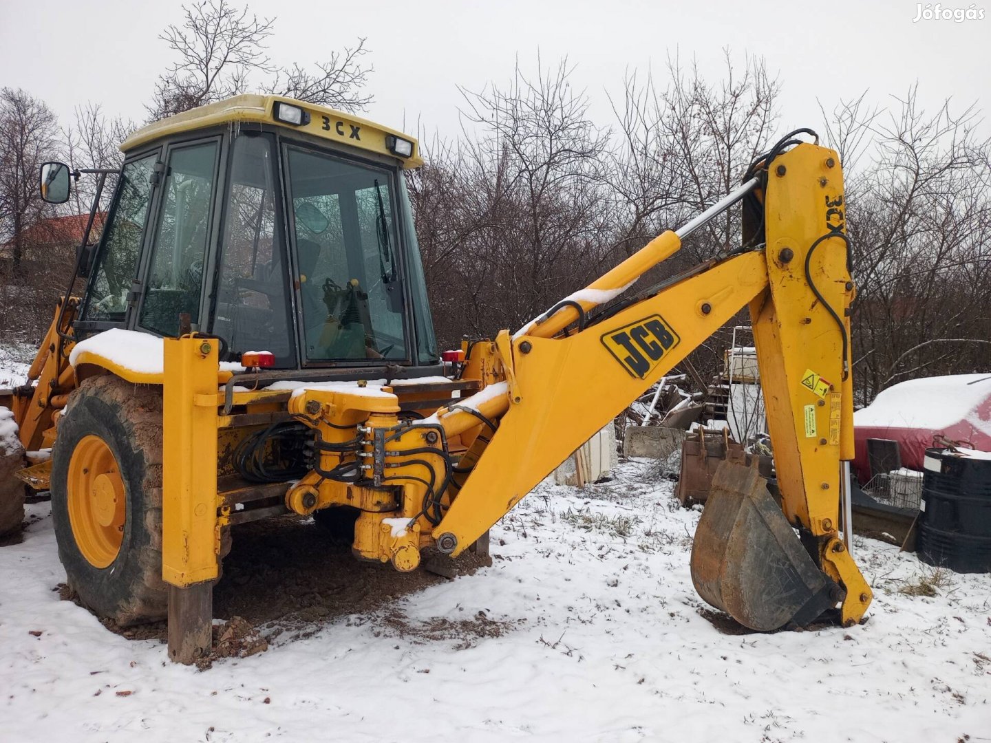 JCB 3CX kanalak rézsű kanál markoló