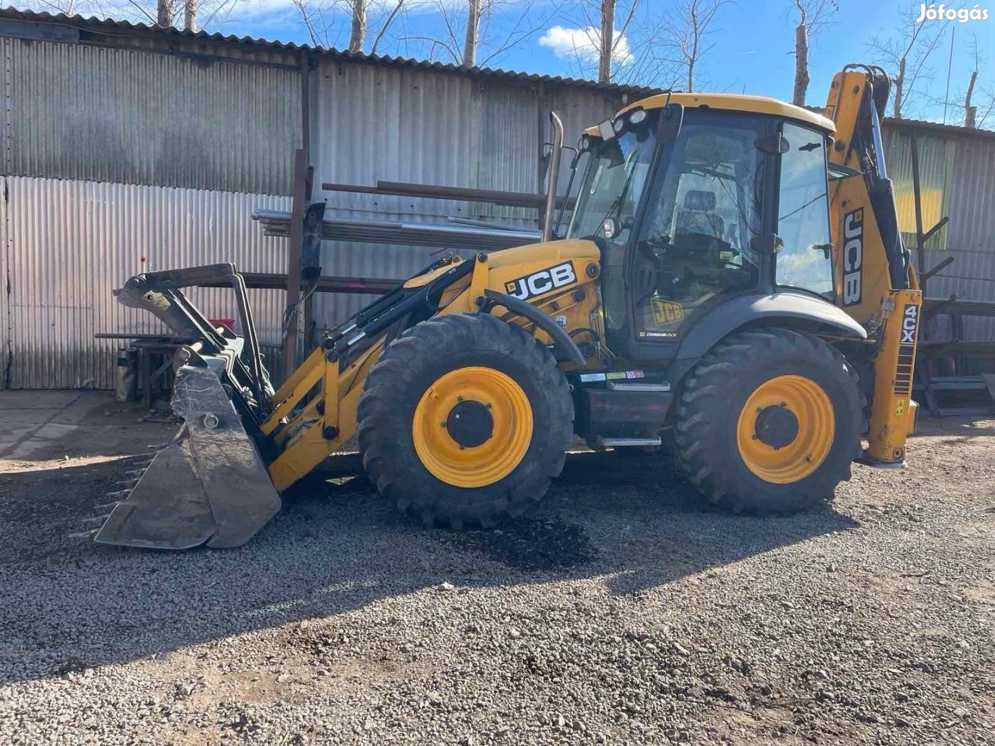 JCB 4CX kombirakodó jcb 4 cx