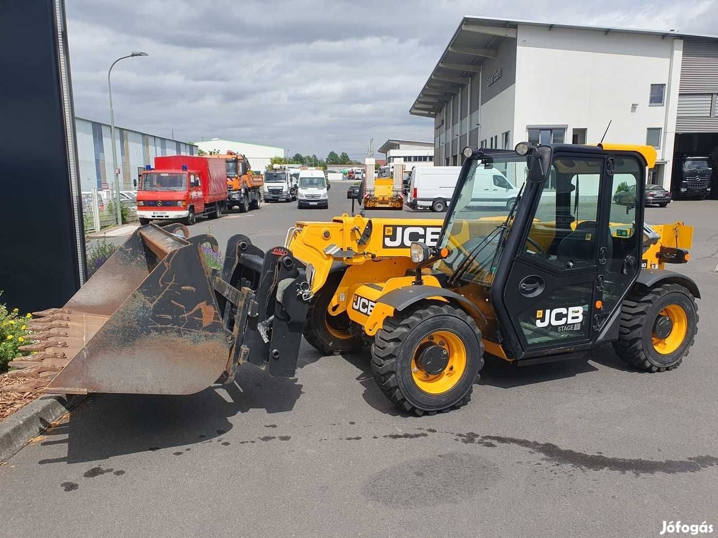 JCB 525-60 / 377h üzemóra / Lízing 20%-tól