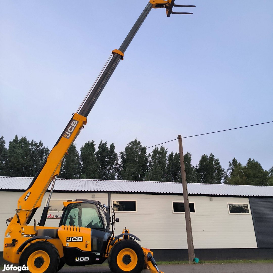 JCB 540-140 Teleszkopos rakodó