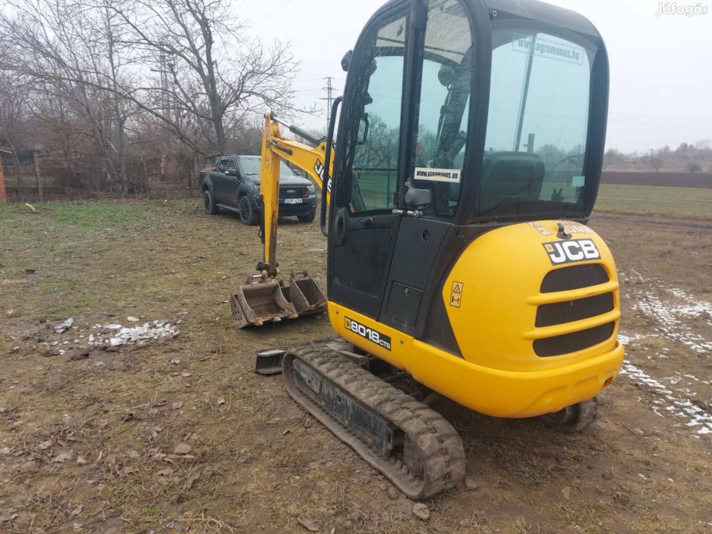 JCB 8018 eladó