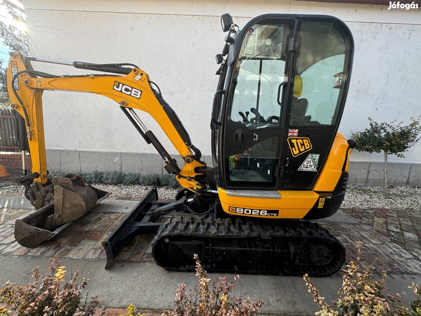 JCB 8026 (2021)