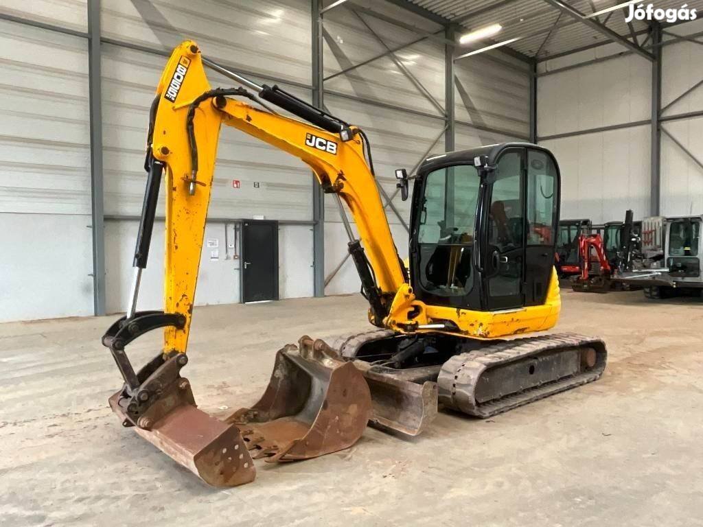 JCB 8055/ 5.252 h üzemóra / Lízing 20%-tól