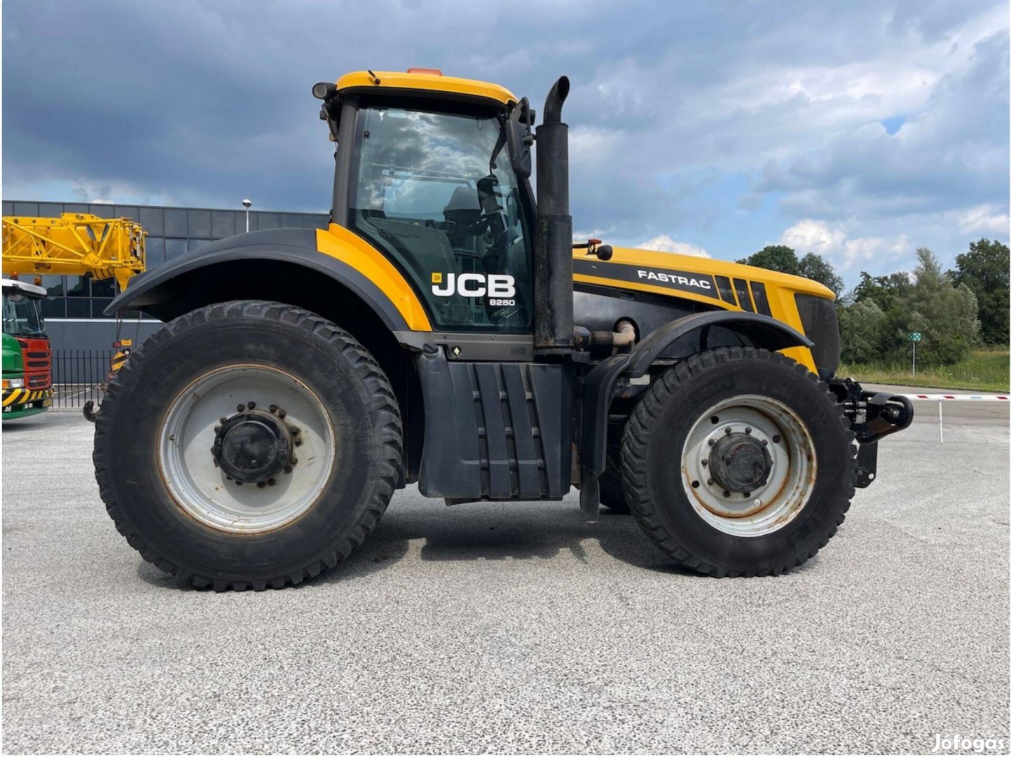 JCB Fastrac 8250 traktor / 8.130 üzemóra / Lízing 20%-tól