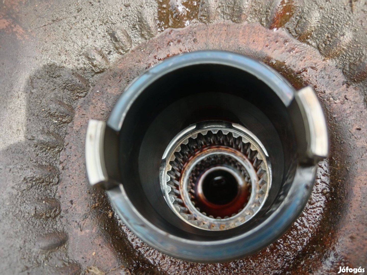 JCB Hidrodinamikus Tengelykapcsoló 04600784 felújításra,270e