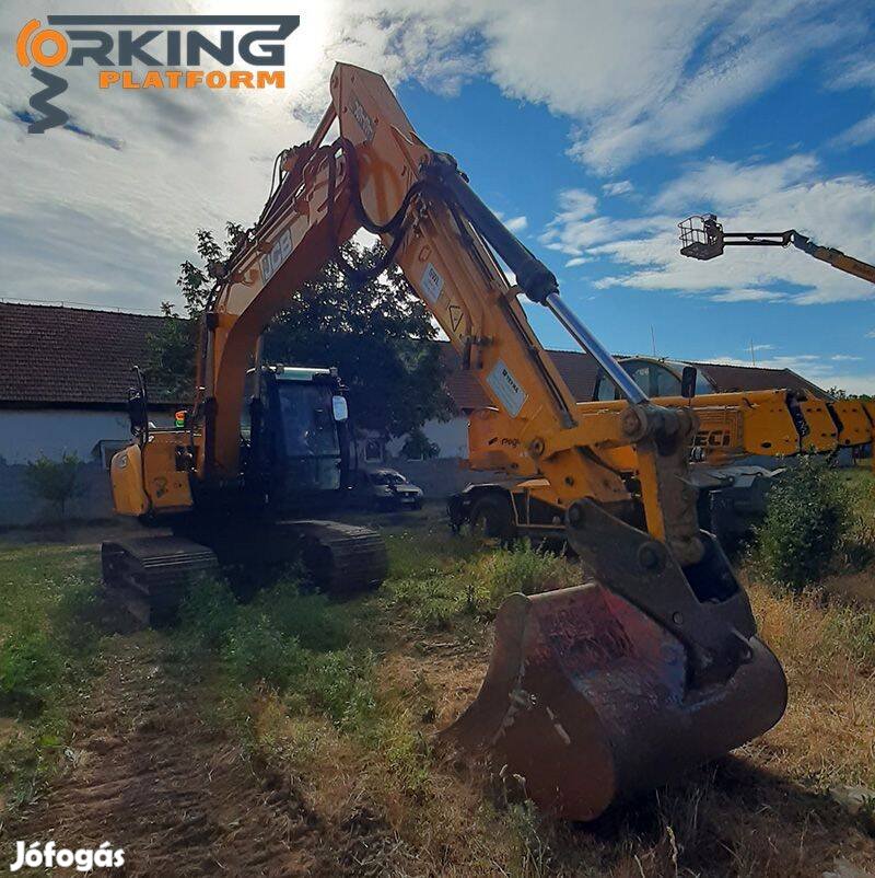 JCB JS131LC lánctalpas kotrógép