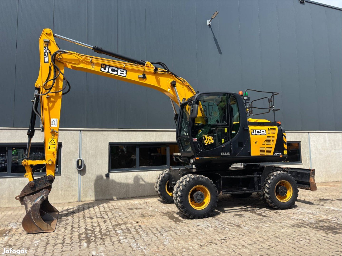 JCB JS145W / 2.965 üzemóra / Lízing 20%-tól