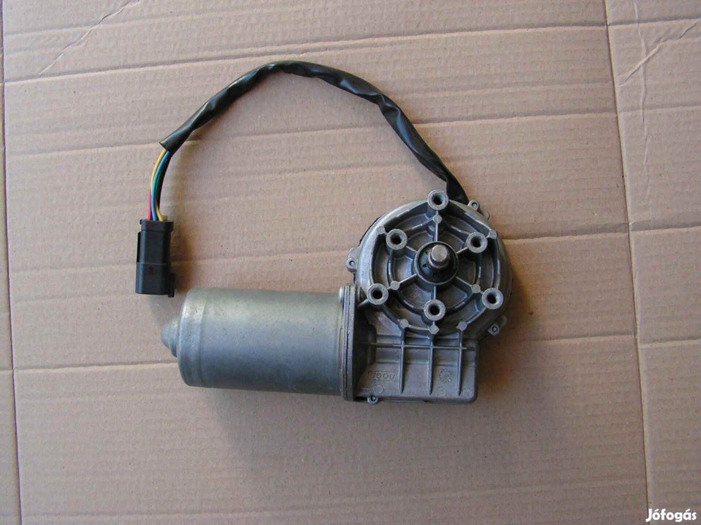 JCB ablaktörlőmotor 334/G6452