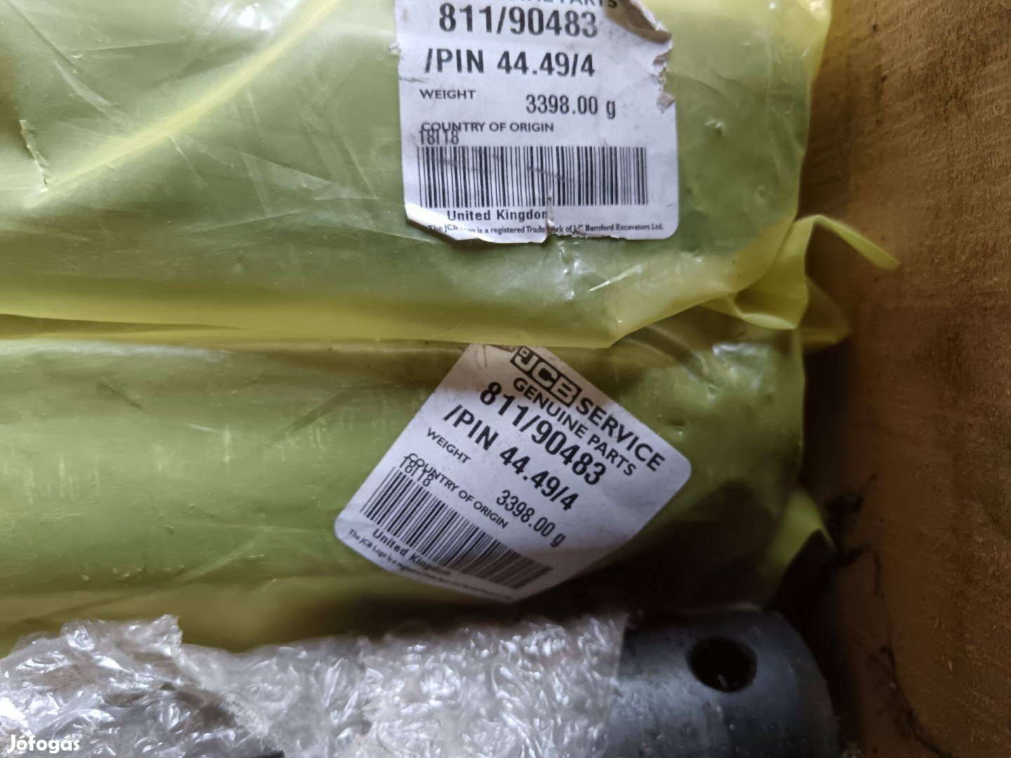 JCB gyári csapszeg első kanál rögzítő tüske 811/90483 nem utángyártott