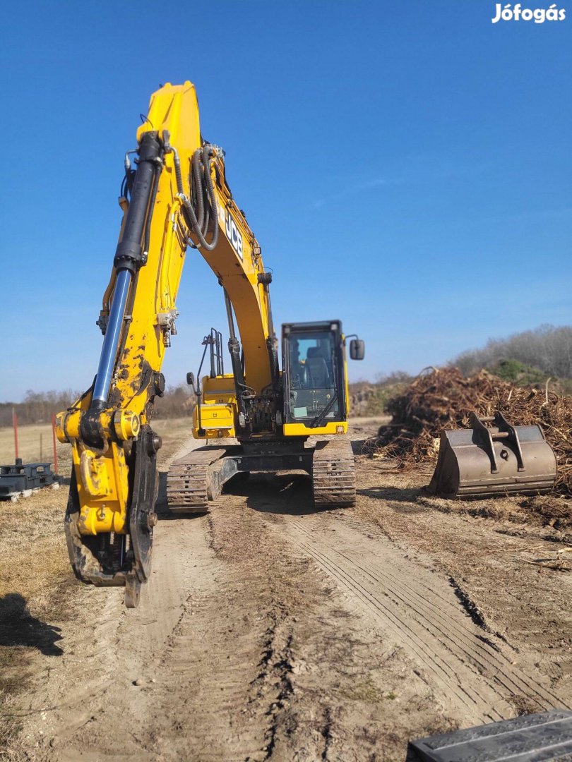 JCB lánctalpas forgó kotró