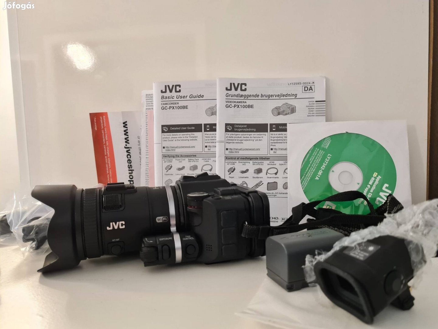 JVC GC PX100BE Profi videókamera új ára 300eFt