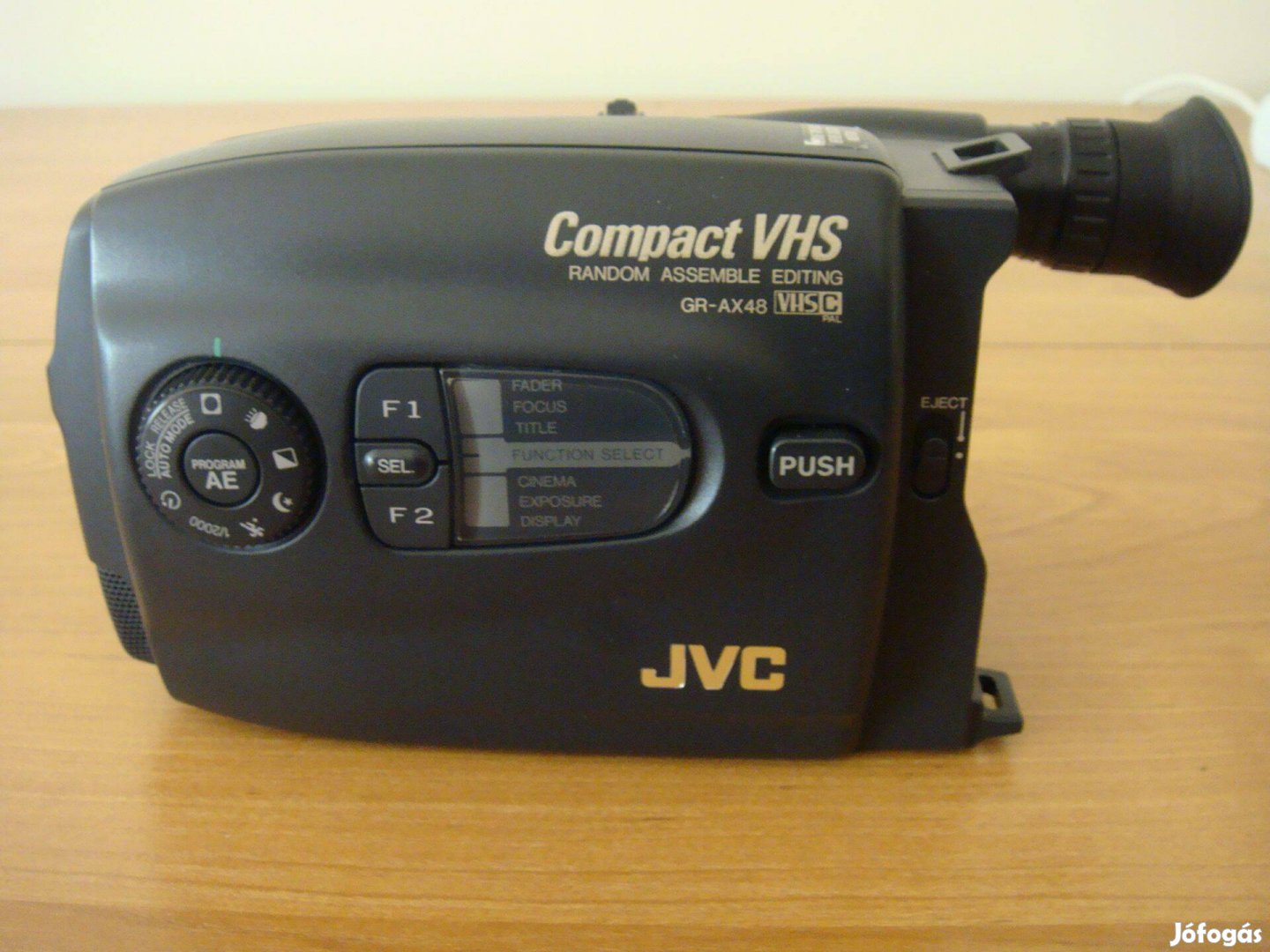 JVC GR-AX 48 video kamera