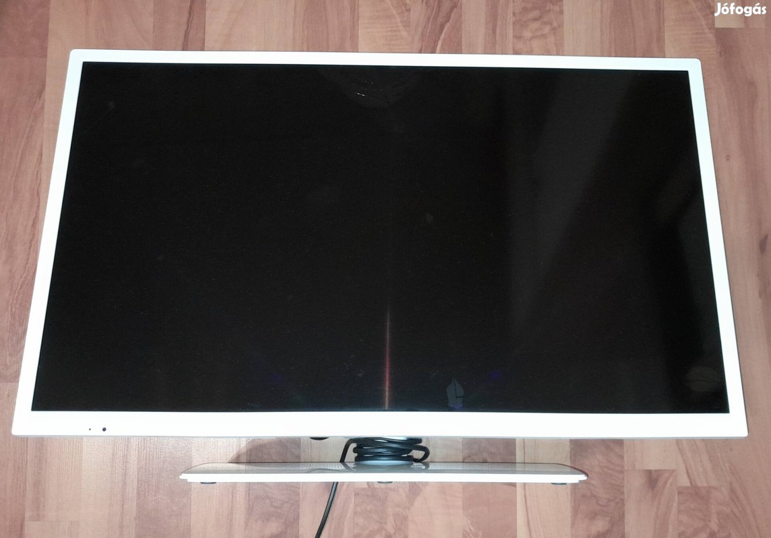 JVC LT-32VW52L tv alkatrésznek eladó.