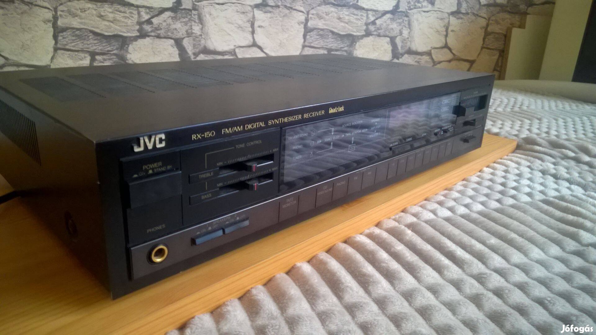 JVC RX-150 Digital Synthesiser Receiver quartz clock