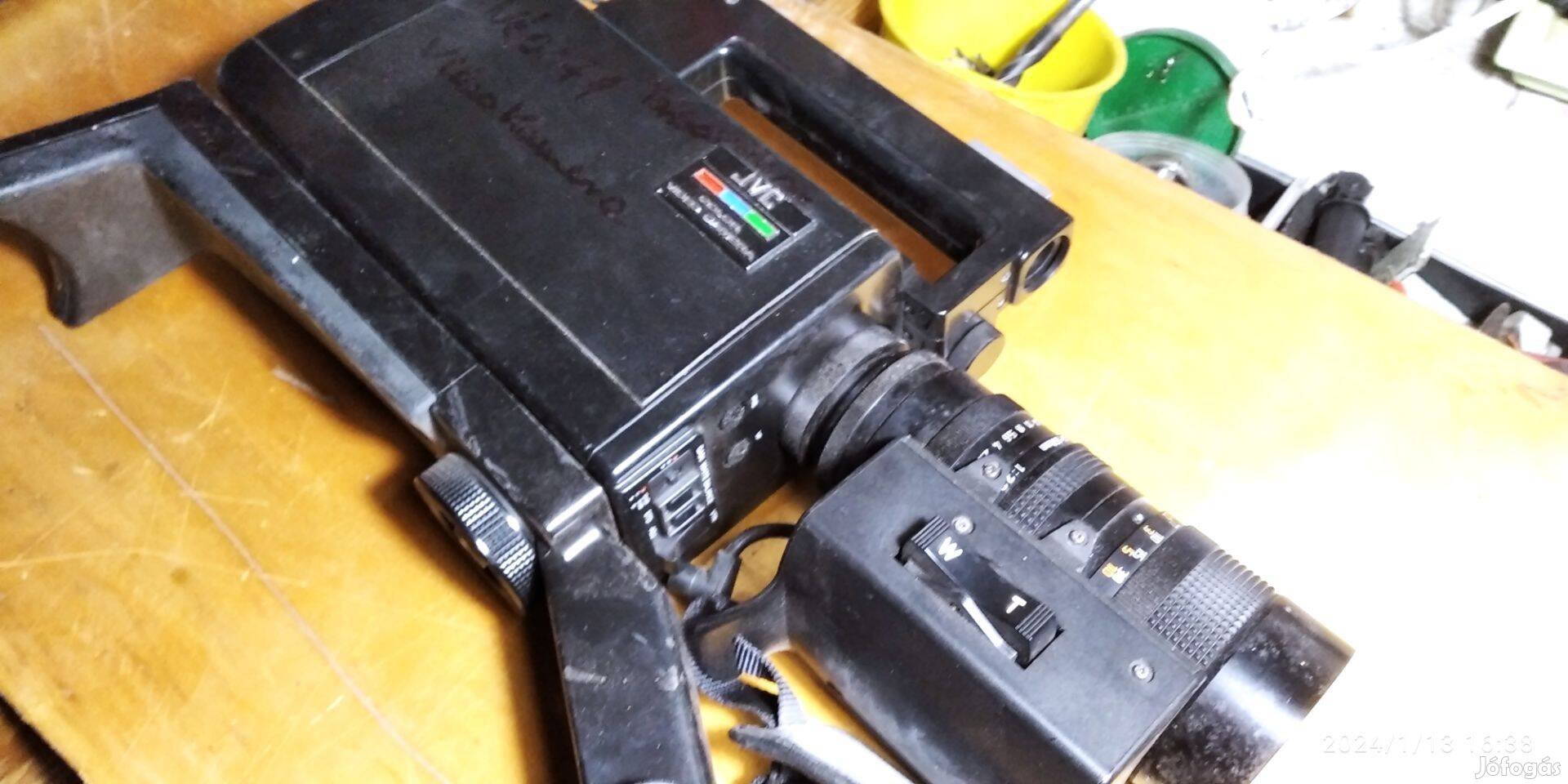 JVC videoszett ,VHS kazettás kamera,videomagnó, monitor és tuner