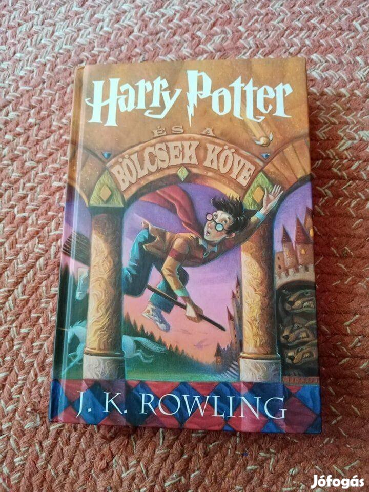 J. K. Rowling : Harry Potter - A bölcsek köve ifjúsági könyv