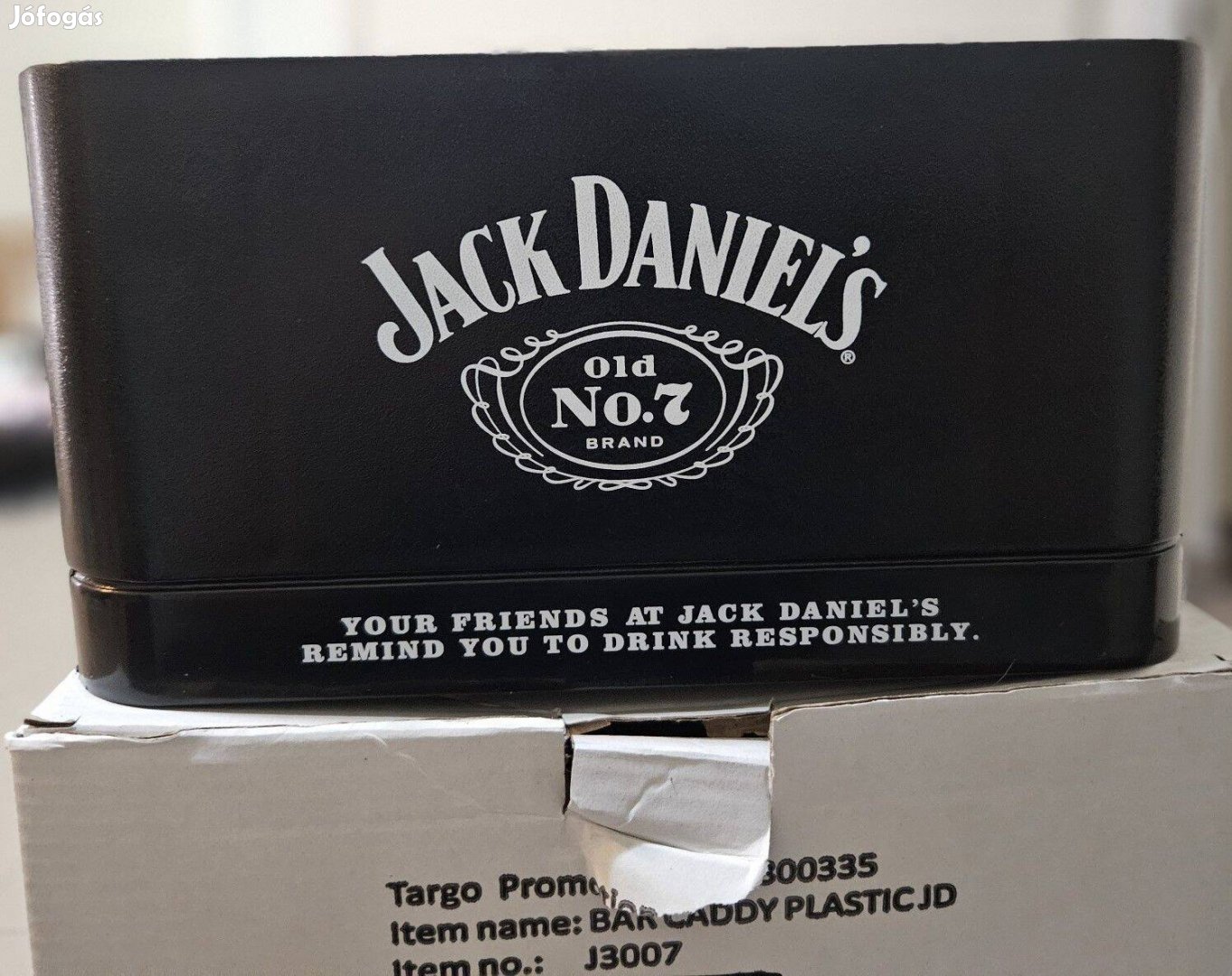 Jack Daniel's új evőeszközös állvány