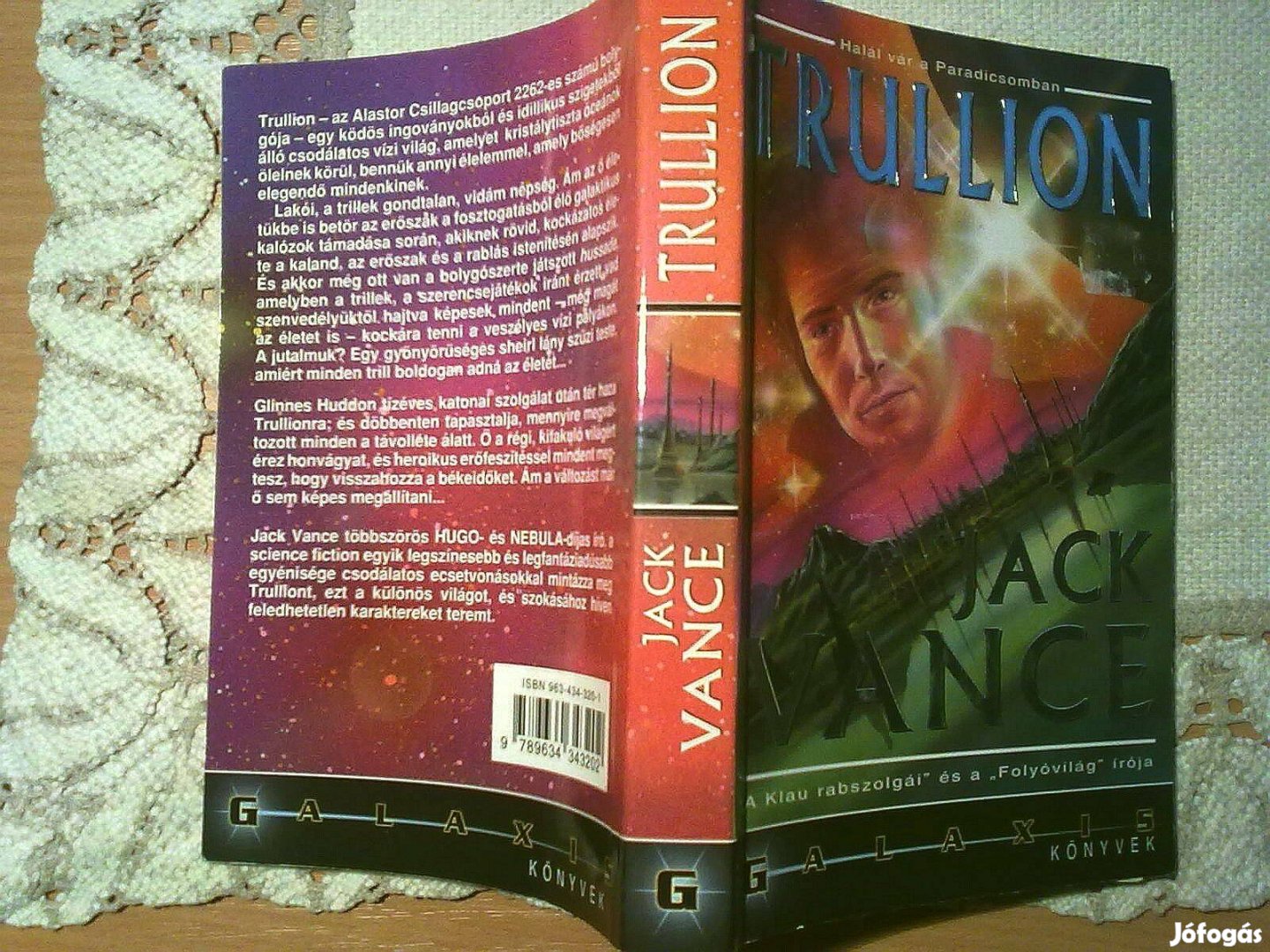 Jack Vance: Trullion (Újszerű, egyszer olvasott könyv)