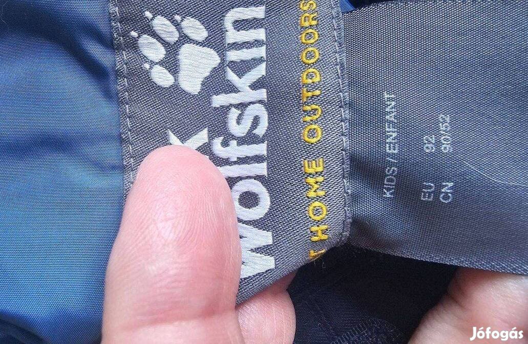 Jack Wolfskin gyerek kabát pár alkalommal használt hibátlan