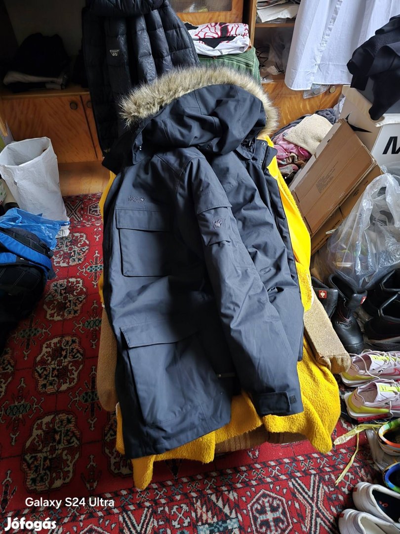 Jack Wolfskin téli parka!!