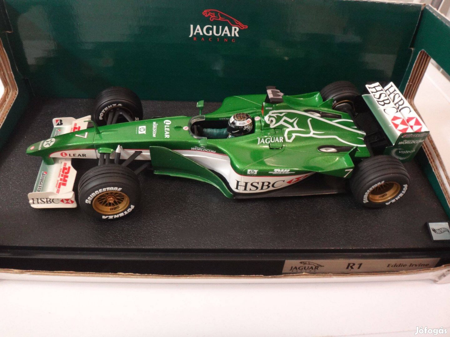 特価 HotWheels (1/18) ジャガー R1 2000 Hot Wheels 1/18 Jaguar R1 Racing Eddie Irvine 2000 Formula 1