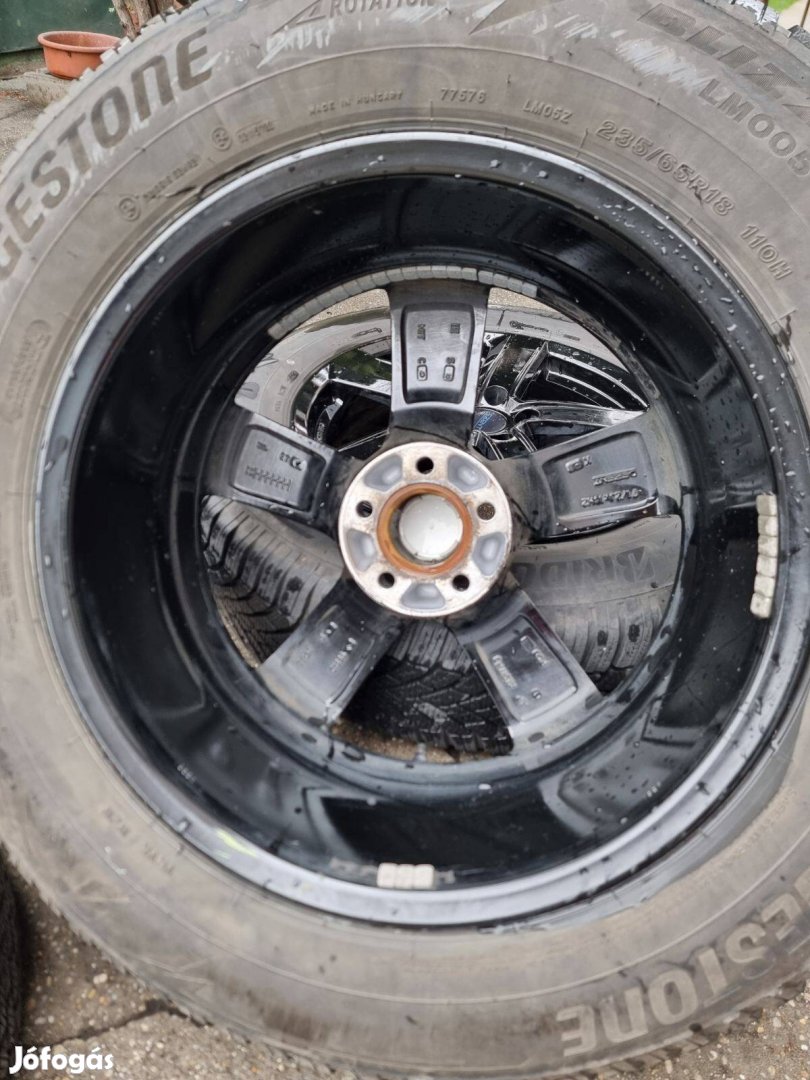 Jaguar F-Pace téli szett