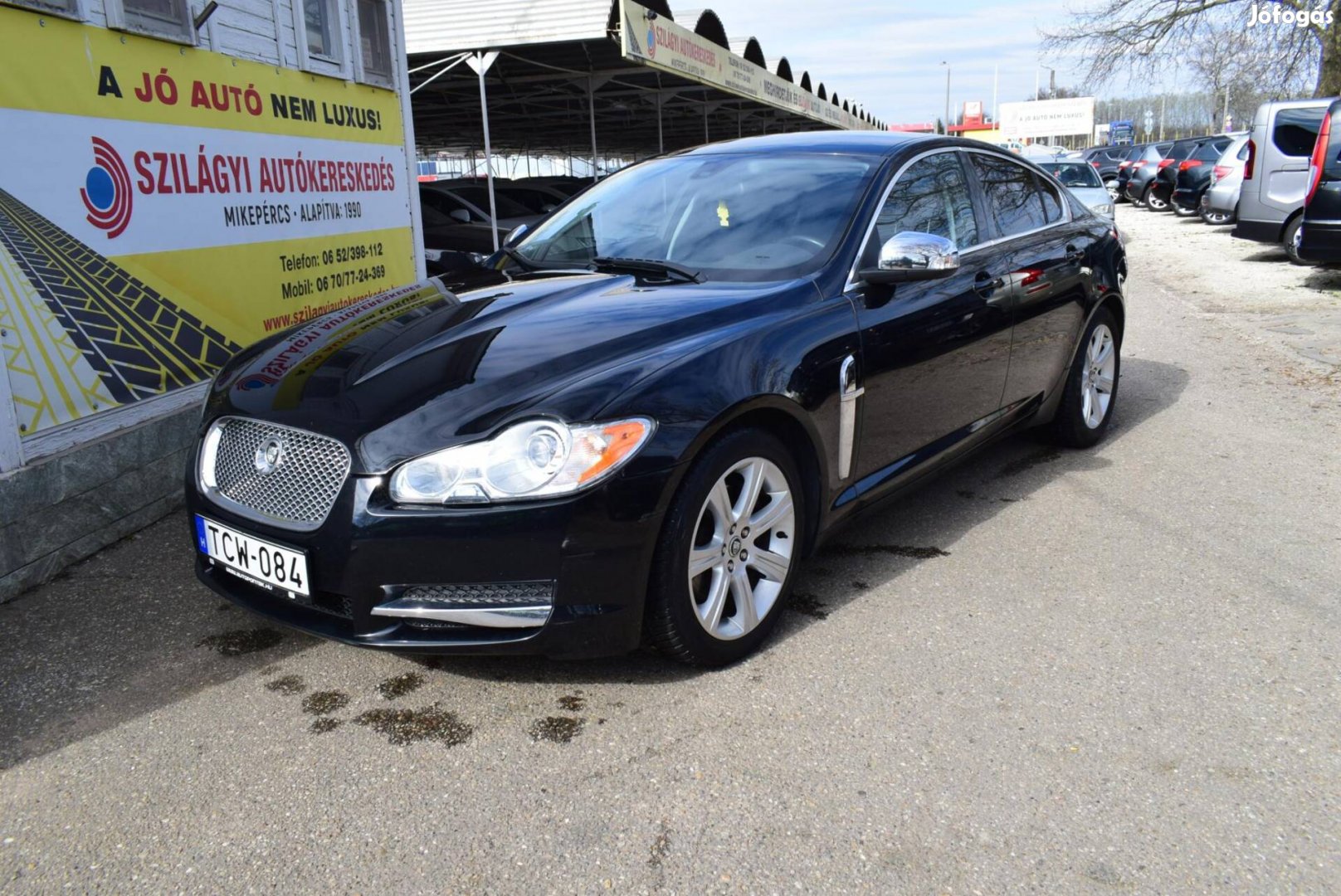 Jaguar XF 2.7 D Premium Luxury (Automata) Vonóh...