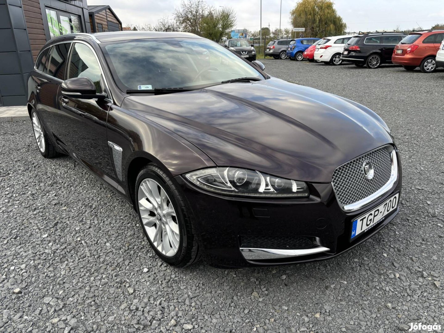 Jaguar XF Sportbrake 2.2 D Portfolio (Automata)...