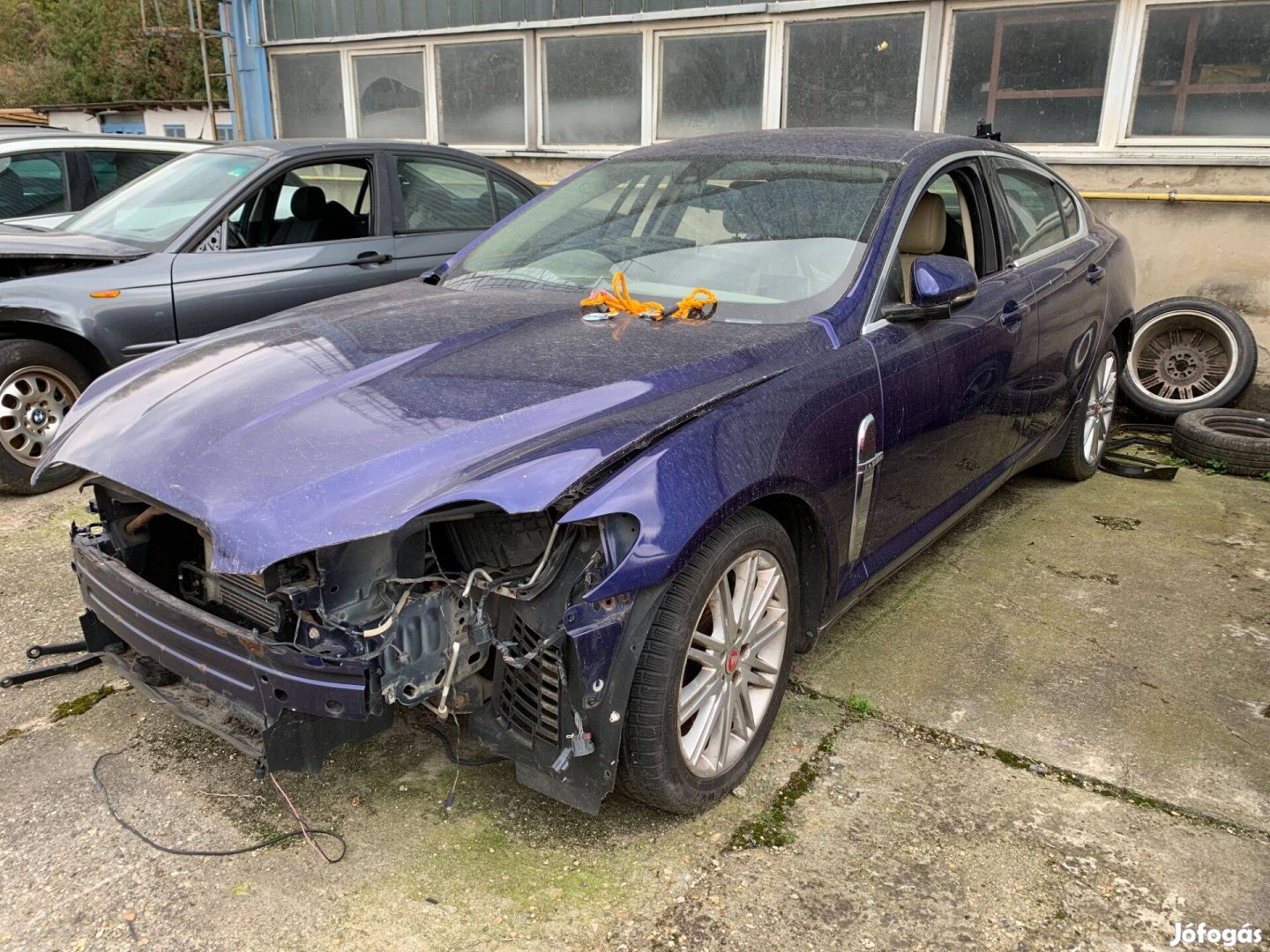 Jaguar XF X250 Alkatrészek Bontott Alkatrész