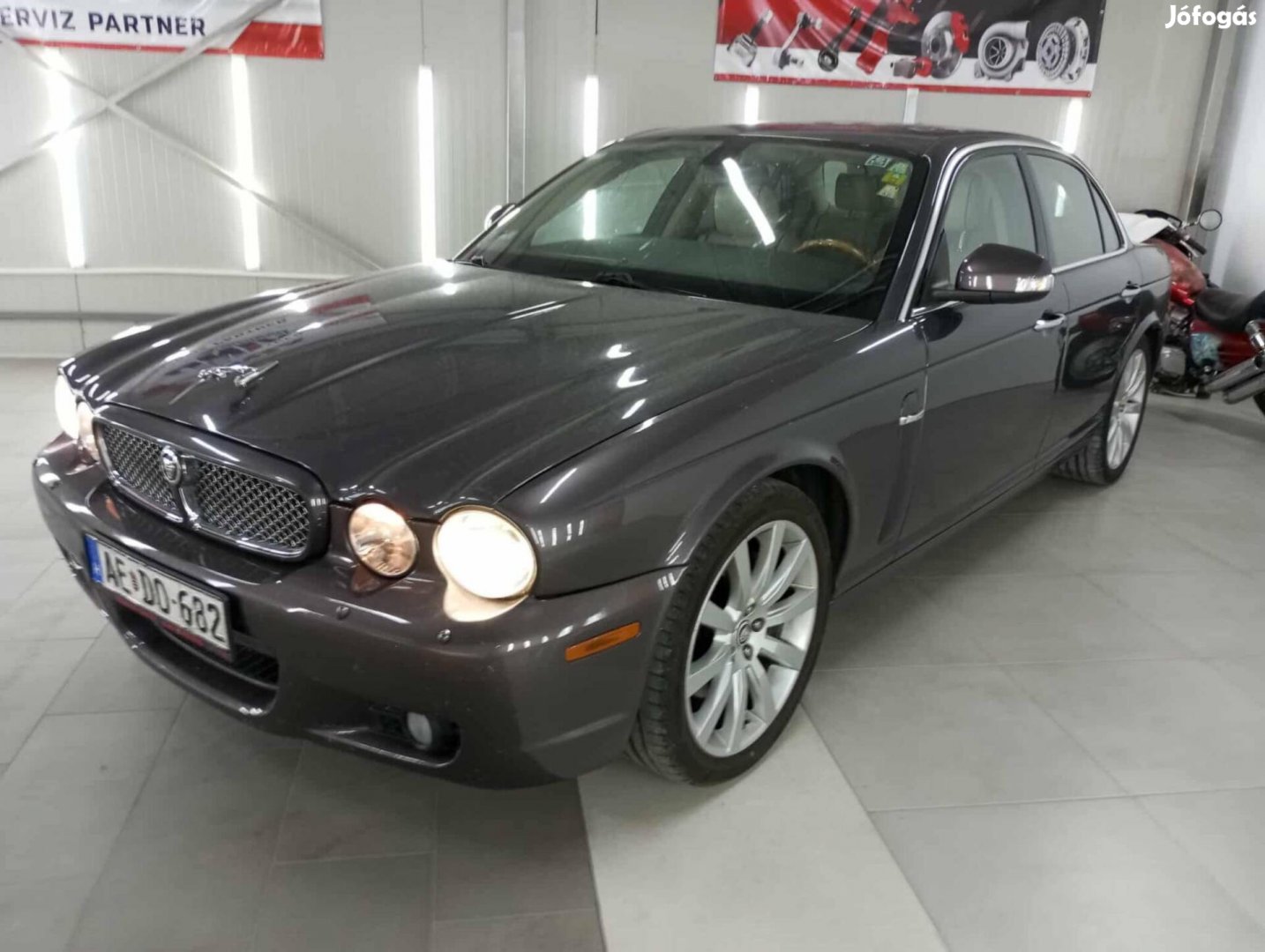 Jaguar Xj6 2.7 D Executive (Automata) Sorszám:33