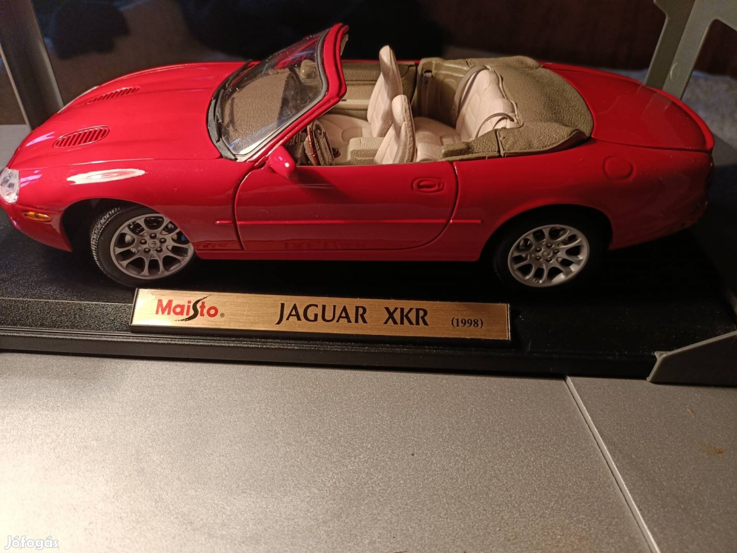 Jaguar Xkr Maisto 1998