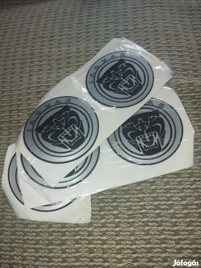 Jaguar öntapadós 3D matrica 5db 2900Ft Veszprém