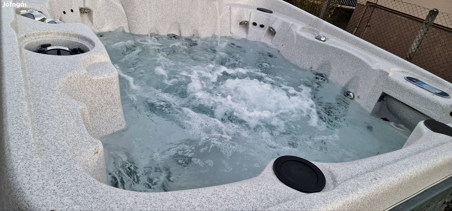 Jakuzzi Coast Spas 