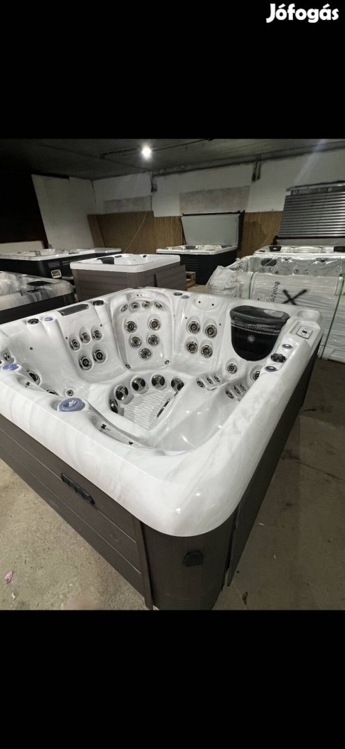 Jakuzzi , jacuzzi