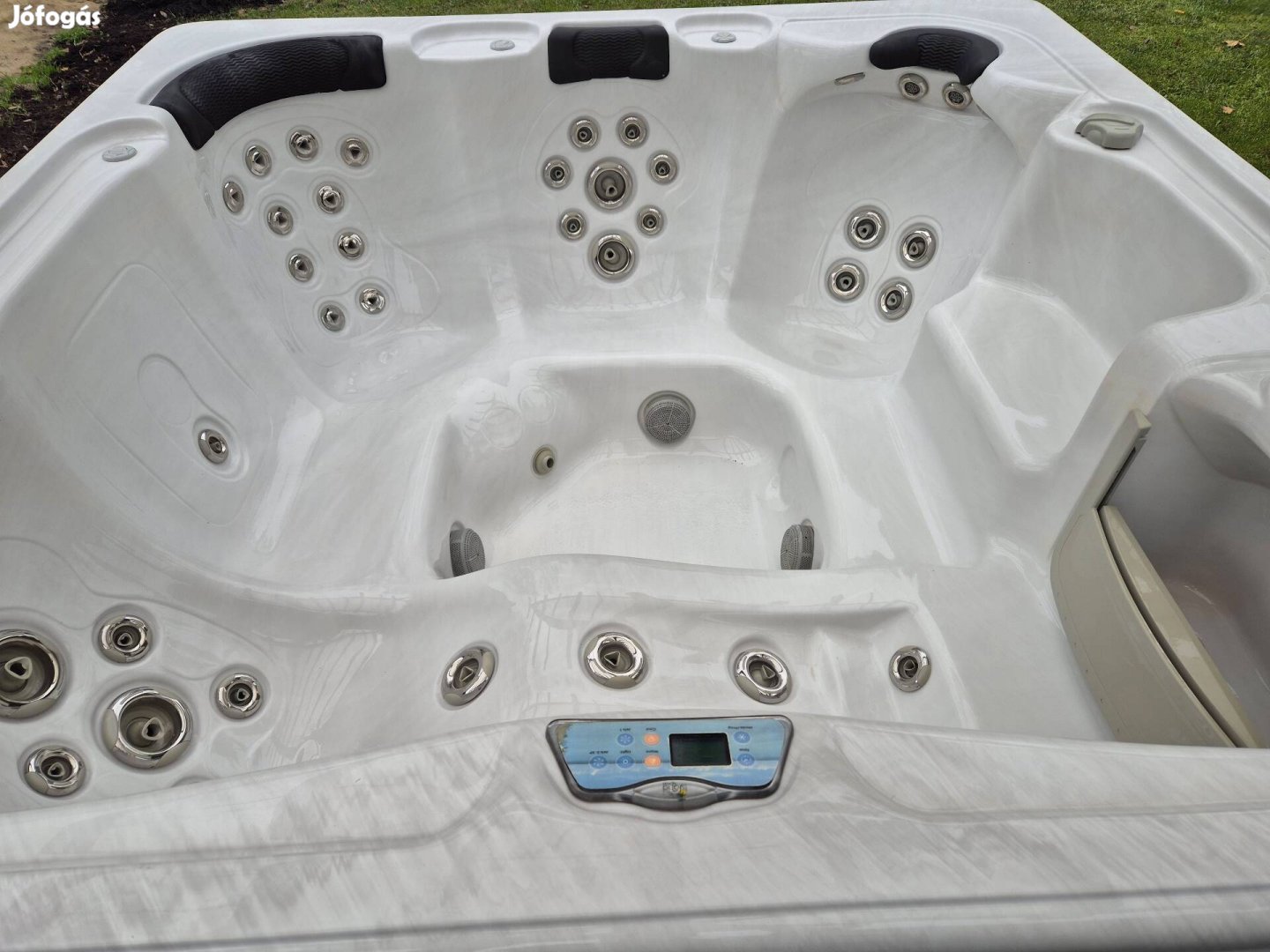 Jakuzzi jacuzzi