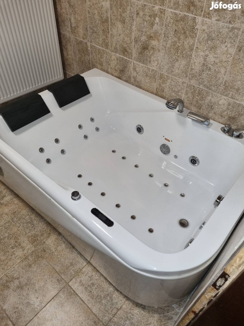 Jakuzzi jacuzzi hydromasszázs kád eladó