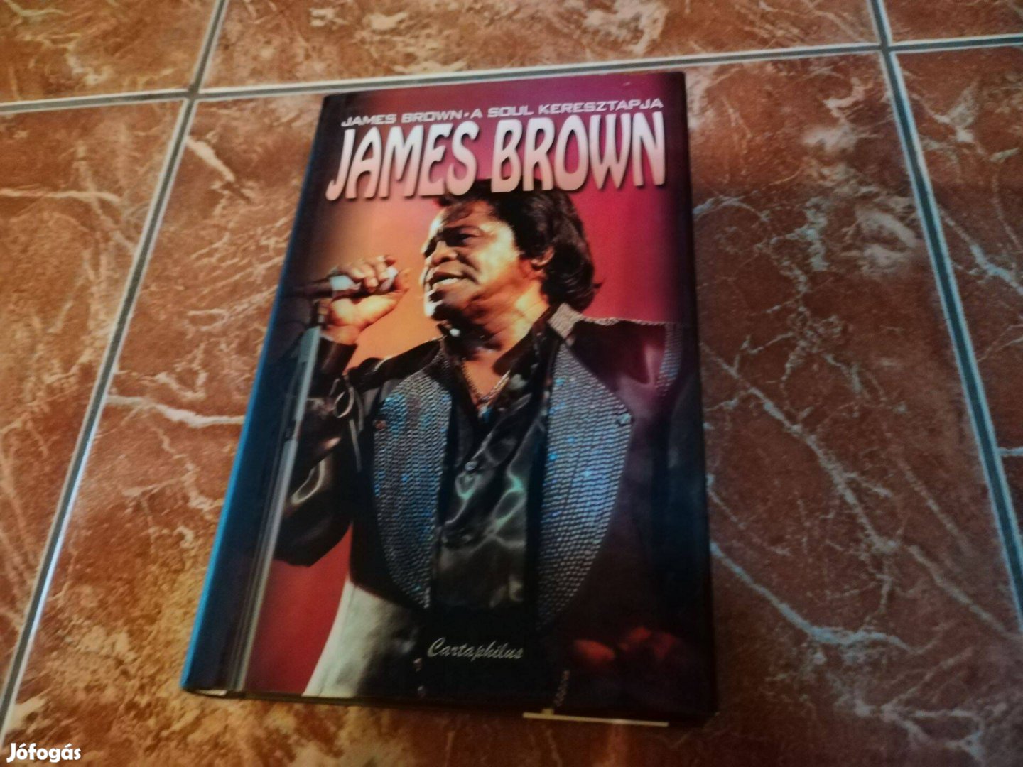 James Brown könyv