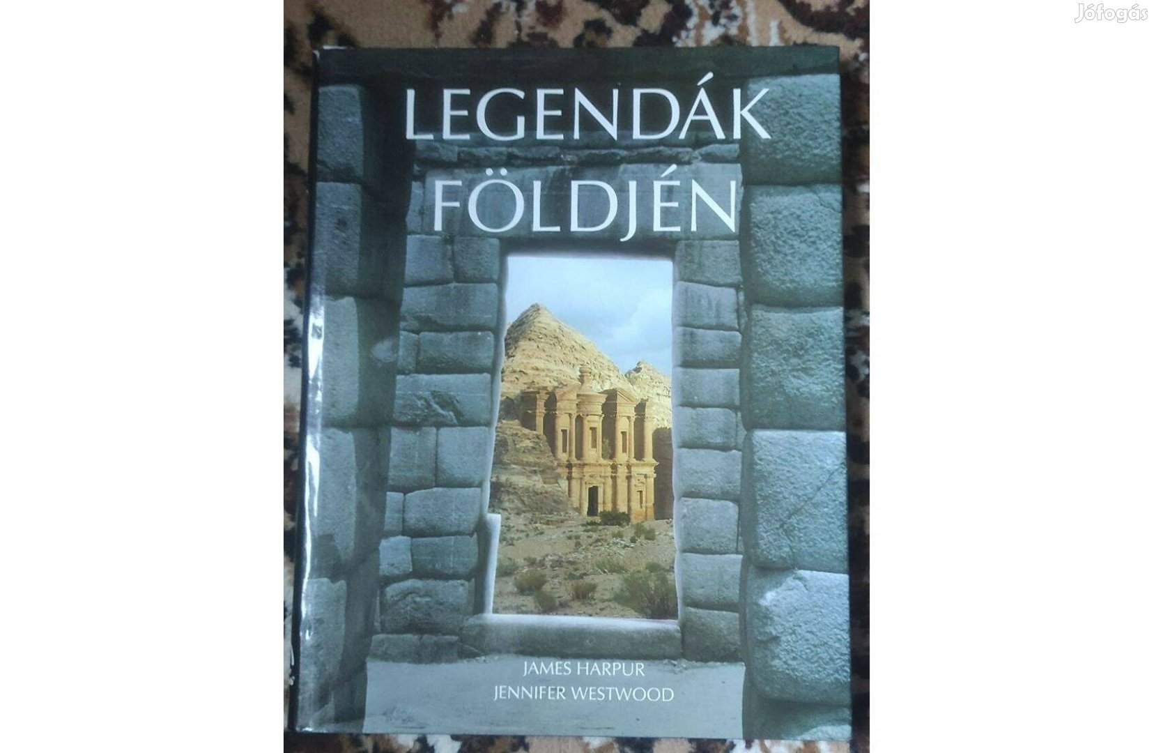 James Harpur Legendák földjén