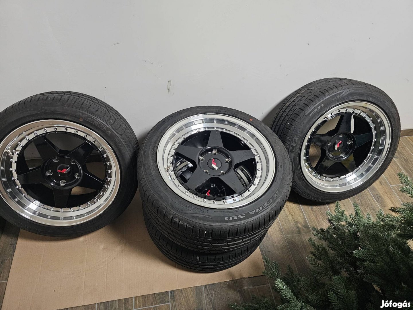 Japán Racing alufelni 5×114,3 R17