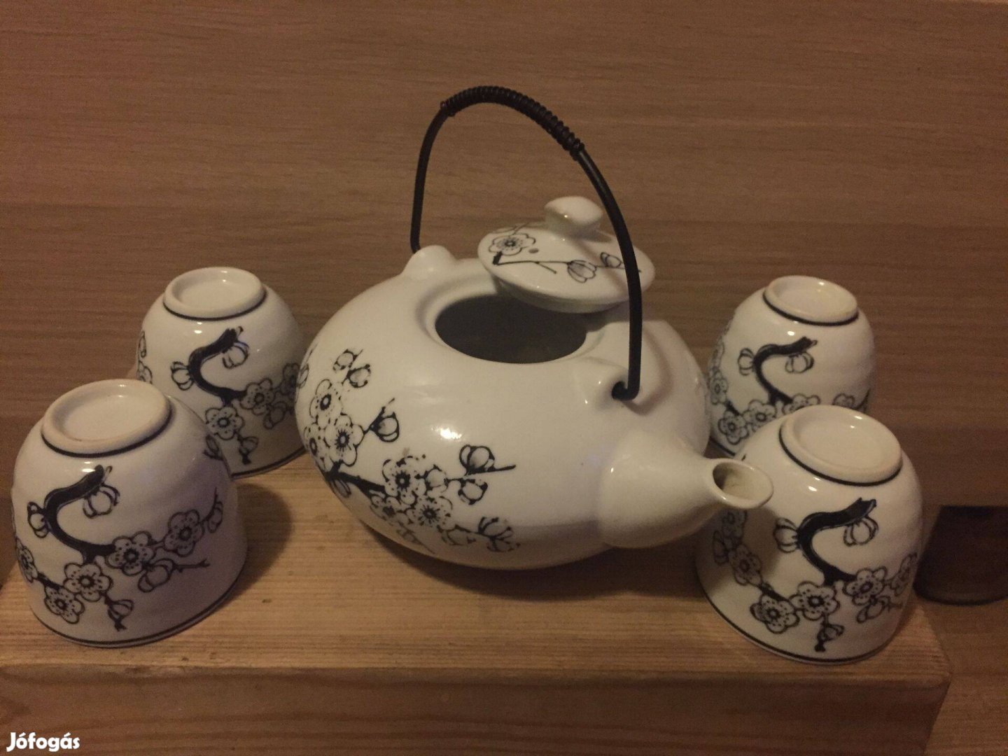 Japán stílusú kerámia teás készlet teáskanna 4 csészével