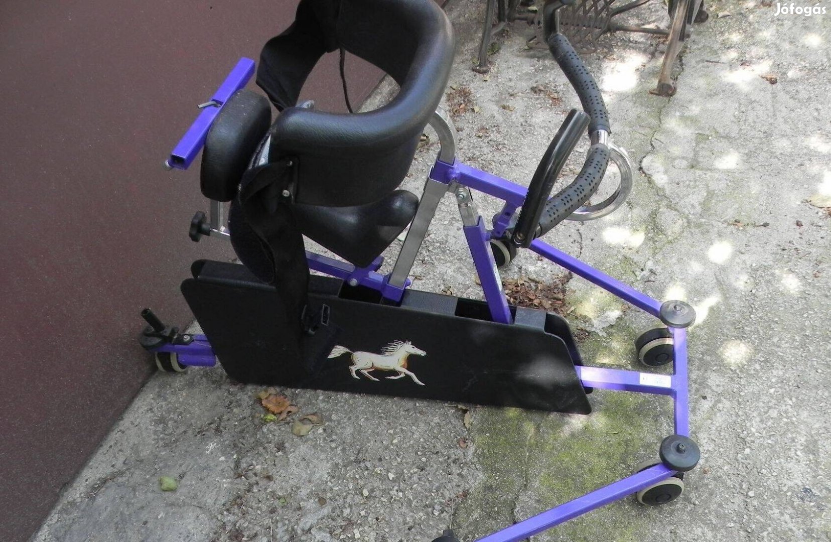 Járástréner Pony Gait Trainer - 0-s méret Különleges szükségletű