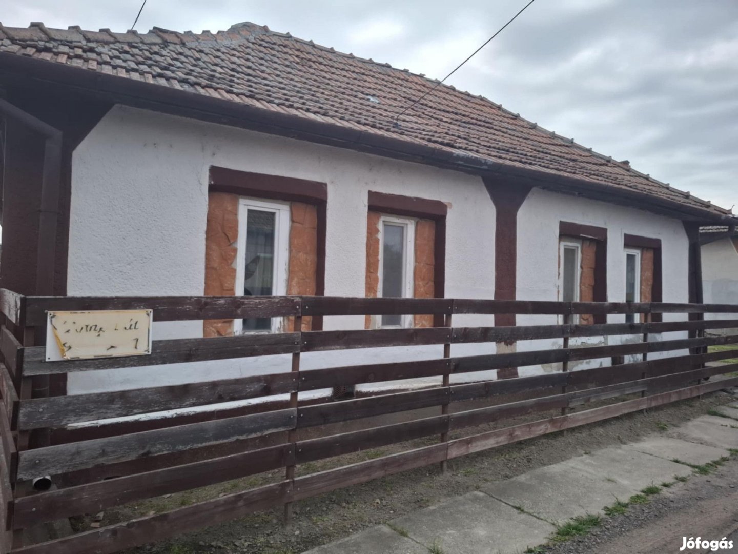 Jászalsószentgyörgy központjában 110 m2 ingatlan eladó