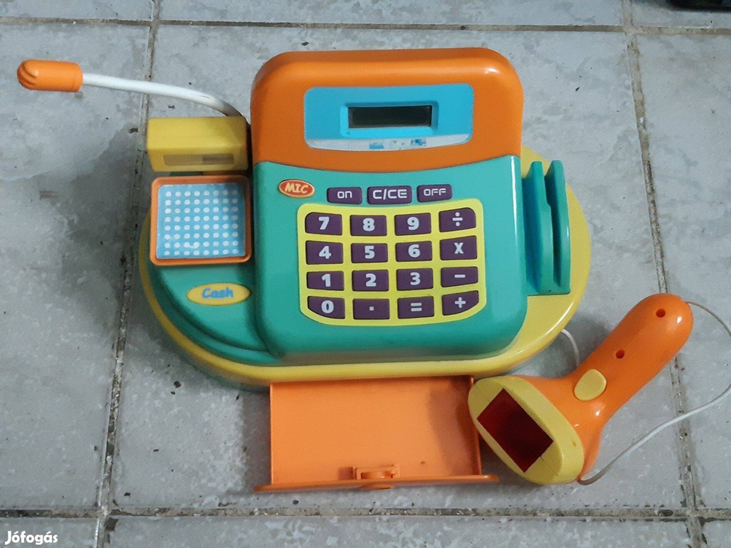 Játék pénztárgép mérleggel kijelzővel vonalkódolvasóval