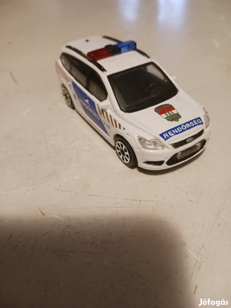 Játék rendőr kisautó