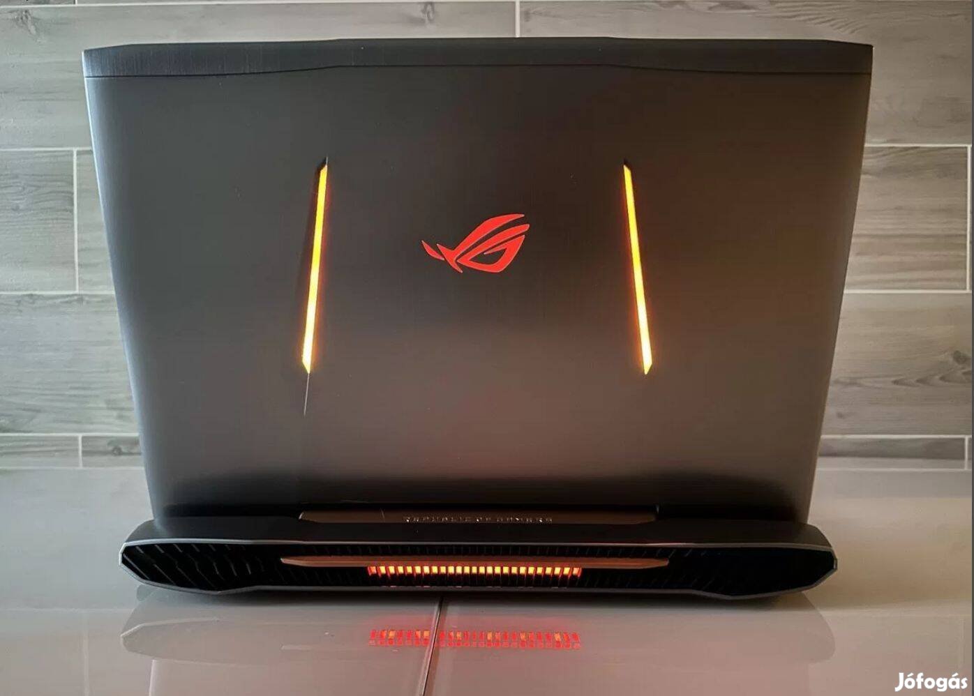 Játékra is Asus rog 17 colos laptop eladó jó áron