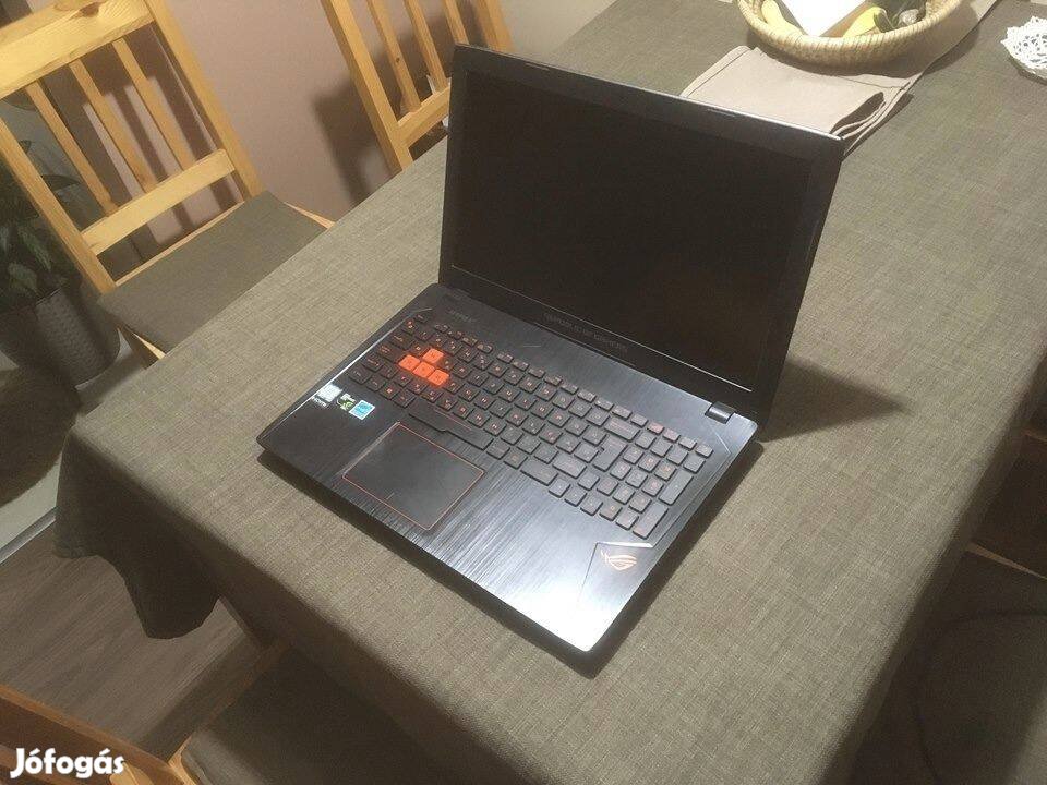 Játékra is Asus rog laptop eladó 17 colos kijelzővel jó áron