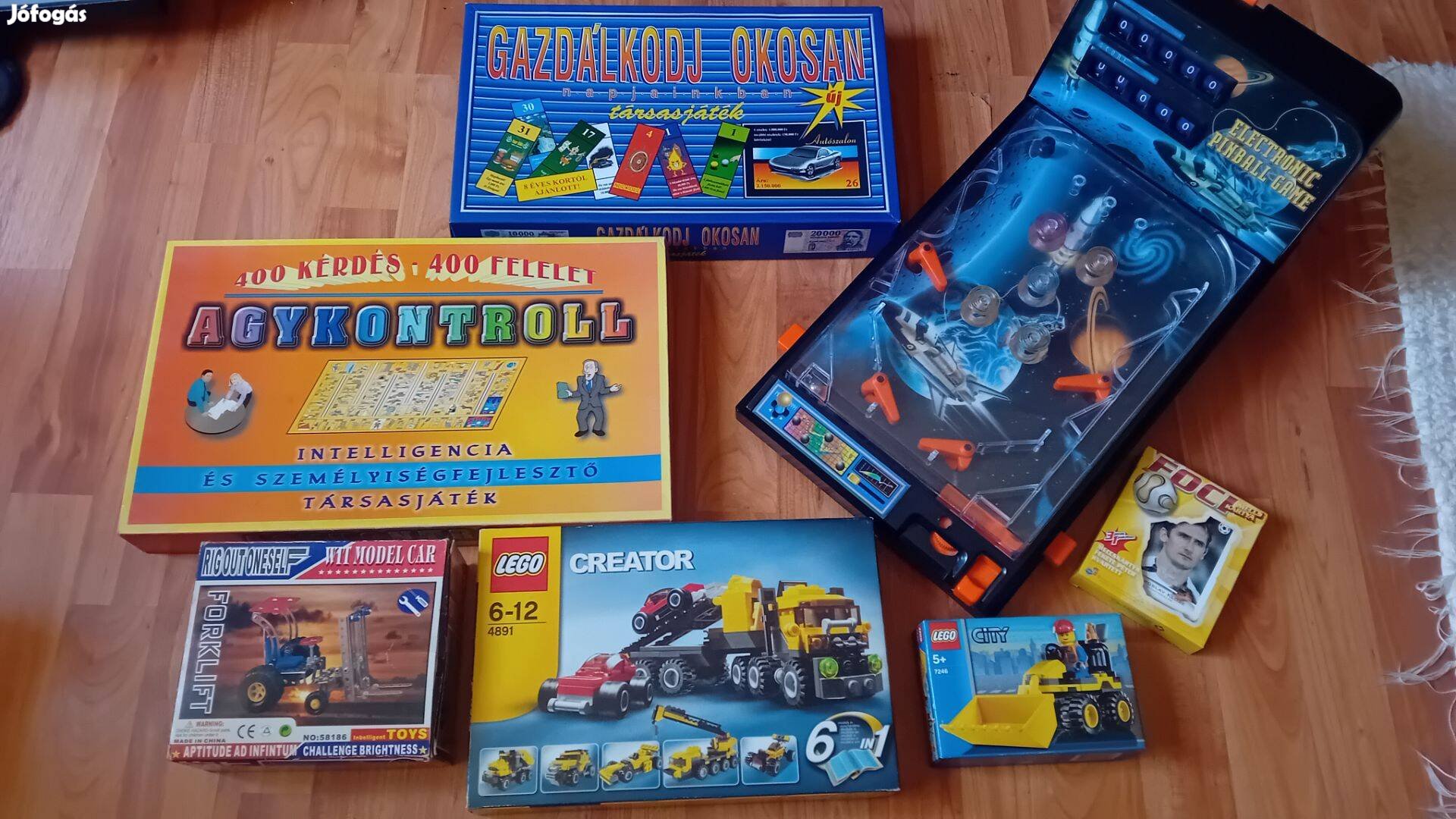 Játékszett (LEGO,kártya,társas)