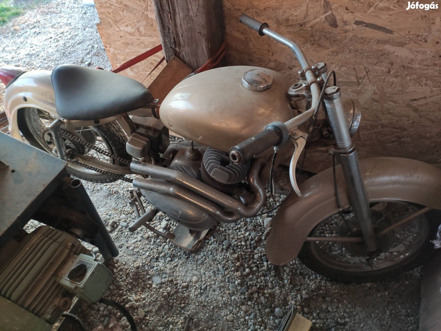 Jawa 350 nincs papirja 