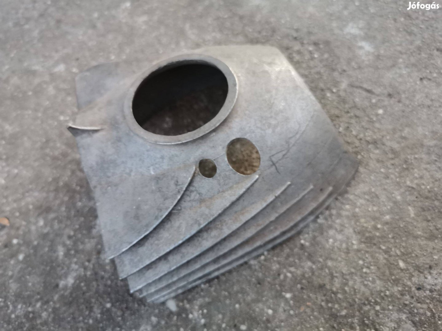 Jawa 353 karburátor takaró